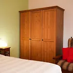 Апартаменты Panoramic View Home's Giulia Casasco Intelvi