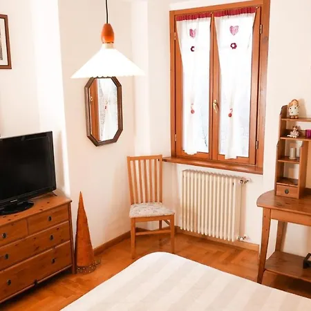 Apartment Panoramic View Home's Giulia Casasco Intelvi