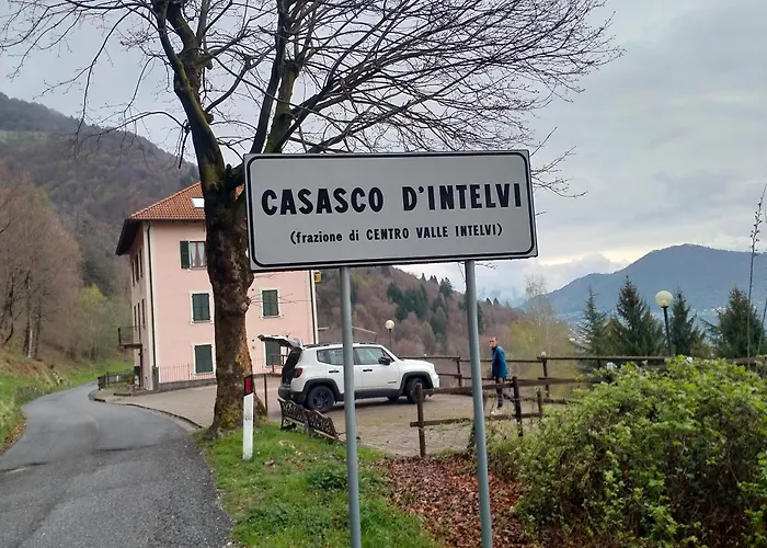 Panoramic View Home's Giulia Апартаменты Casasco Intelvi